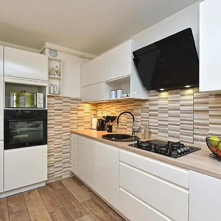 Apartment Fuer 4 Personen Ca 60 Qm In Pula, Istrien Istrische Riviera Pula
