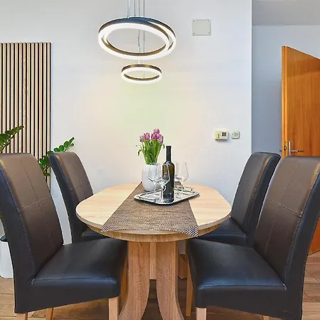 Fuer 4 Personen Ca 60 Qm In Pula, Istrien Istrische Riviera Apartment